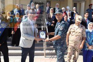 طلاب جامعة العريش في زيارة ميدانية لبعض تشكيلات القوات المسلحة وعدد من المشروعات القومية.