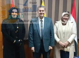 وكيل وزارة التربية والتعليم بسيناء يصدر بقرار تعيين الأستاذة مي سيد مؤنس مديراً للمدرسة الرسمية الدولية بالعريش "IPS" 